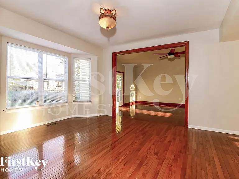 994 Sunset Farms Ct — Photo 6