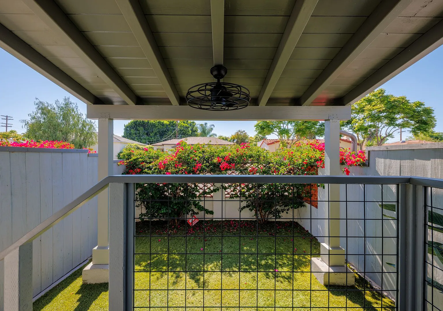 Charming Spanish-Style Craftsman 2bd/2ba Home in the Heart of the College Area — Photo 4