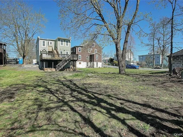 304 Tower Ave — Photo 19