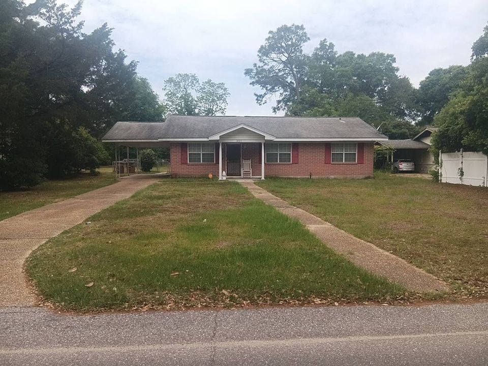1st image of 1605 Woodley Rd