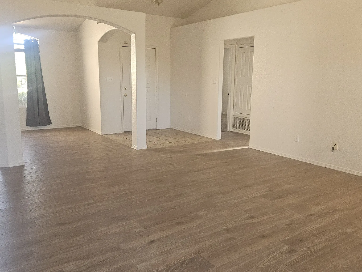 5210 Cats Eye Road — Photo 4