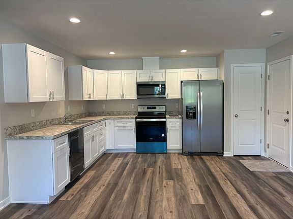 5th image of 4150 S 54th St