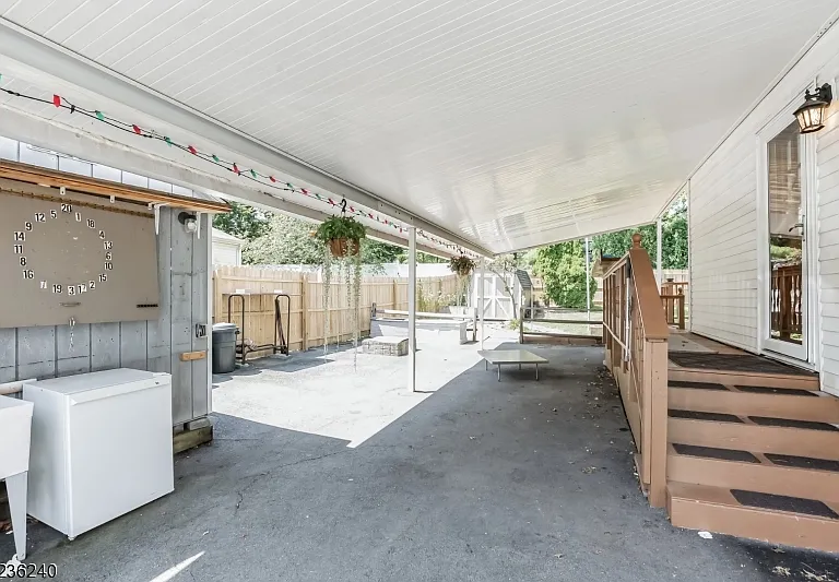 13 Wayne Blvd — Photo 13