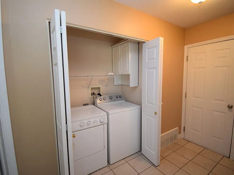 3174 S Lincoln St — Photo 16