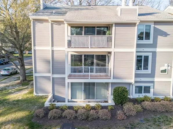 1001 Autumn Woods Ln APT 105, Virginia Beach, VA 23454