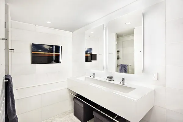 Rented by Compass | media 3