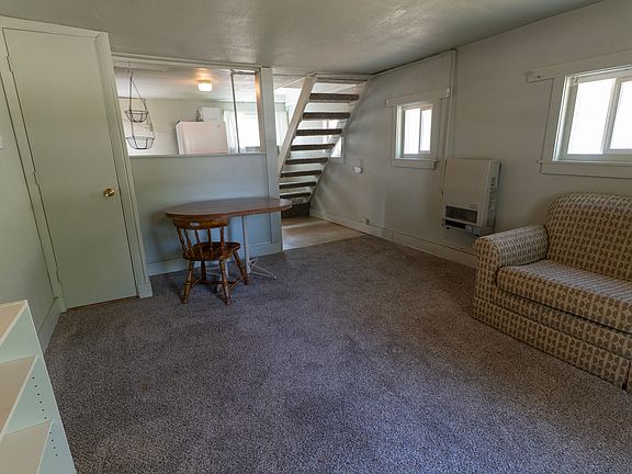 4th image of 529 Amoretti St