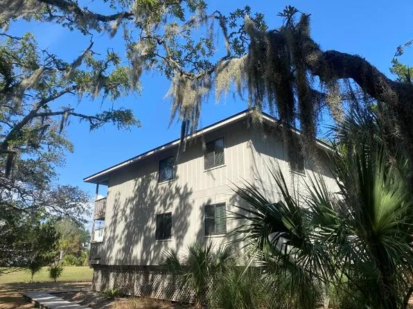 228 Sea Cloud Cir, Edisto Island, SC 29438