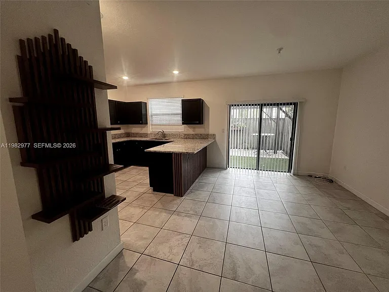 11989 SW 150th Pl — Photo 7