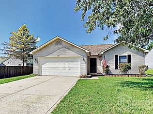 284 Woodfield Dr, Franklin, IN 46131