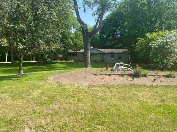 4996 E Division Rd, Logansport, IN 46947