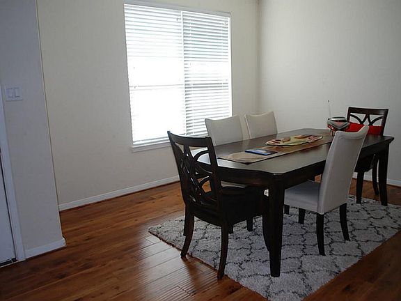 3rd image of 4202 Canton Crest Dr