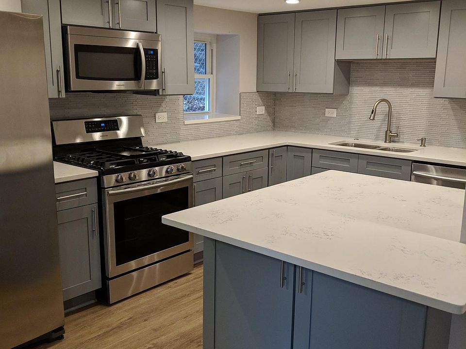 1st image of 4807 N Paulina St