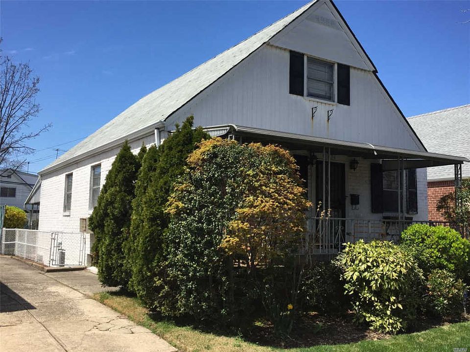 2nd image of 4724 201st St