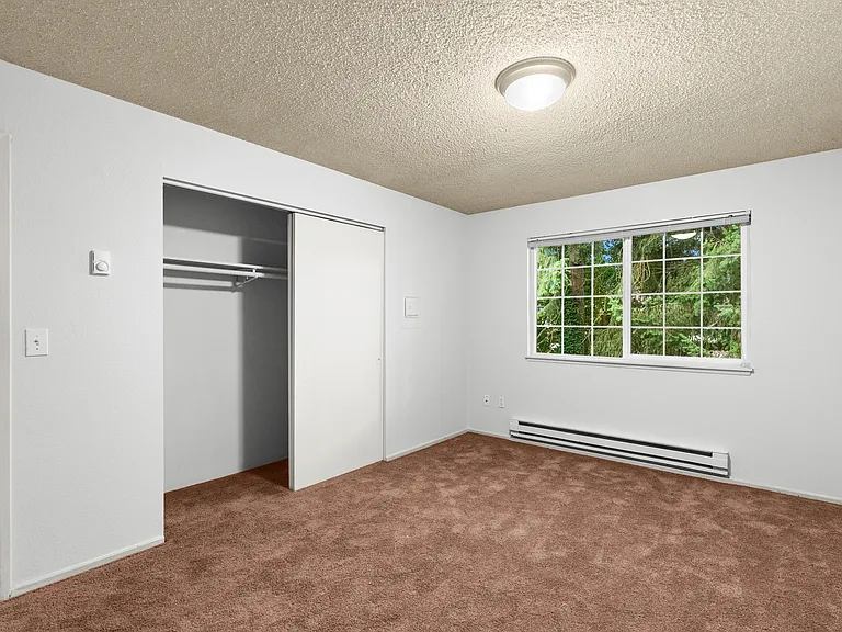2 Bed 1 Bath Deluxe - 820 Sq. Ft. 2 Bed 1 Bath Deluxe - 820 Sq. Ft.