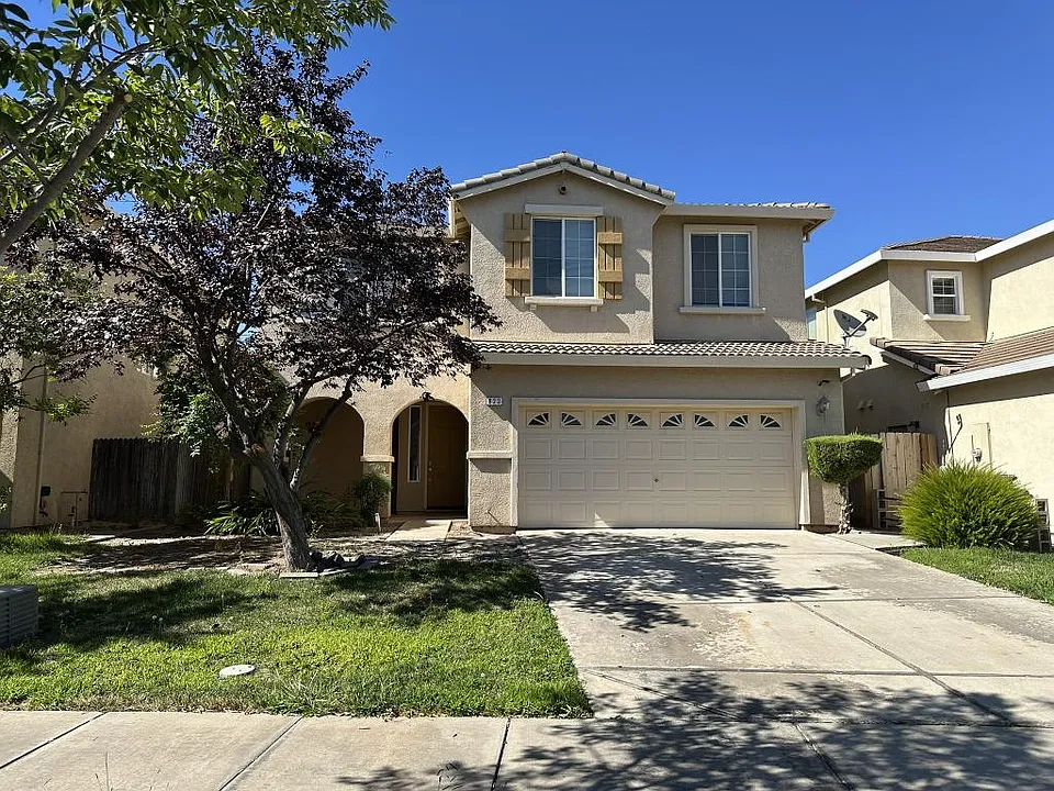 623 Chandon Dr