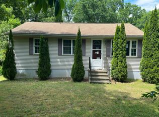 12 Flint Rd, Charlton, MA 01507