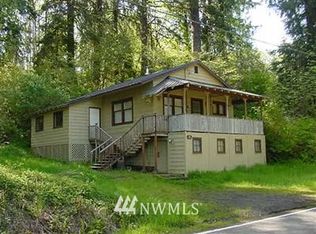 406 S Shore Rd, Quinault, WA 98575