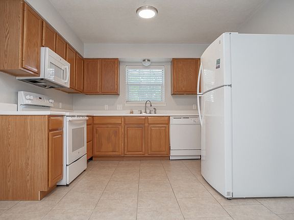 4th image of 617 San Mario Ct