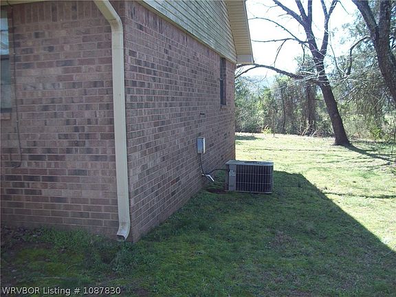5th image of 410 S 30th St