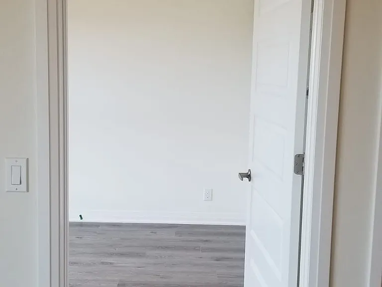 128 Grovewood Cmn #220 — Photo 13