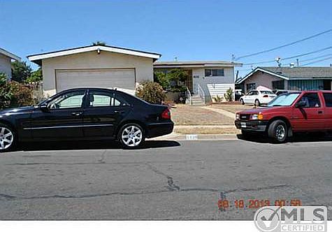 3rd image of 5828 Duluth Ave