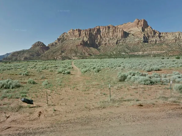 980 N Redwood St, Hildale, UT 84784