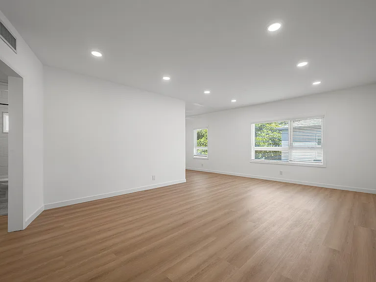4061 Lafayette Pl #4 — Photo 8