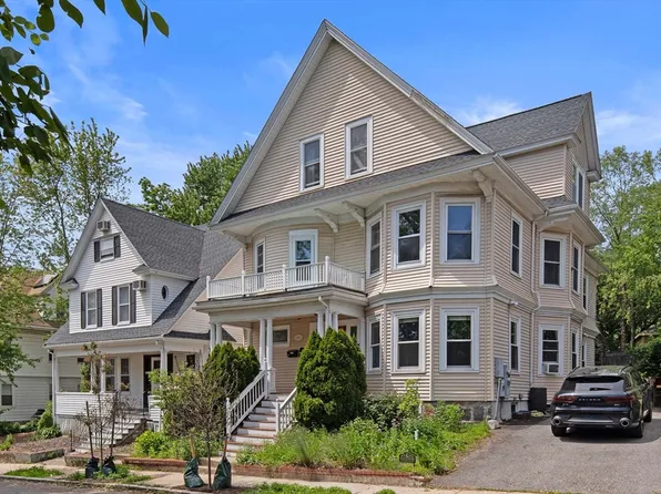39 Mellen St #1, Dorchester, MA 02124
