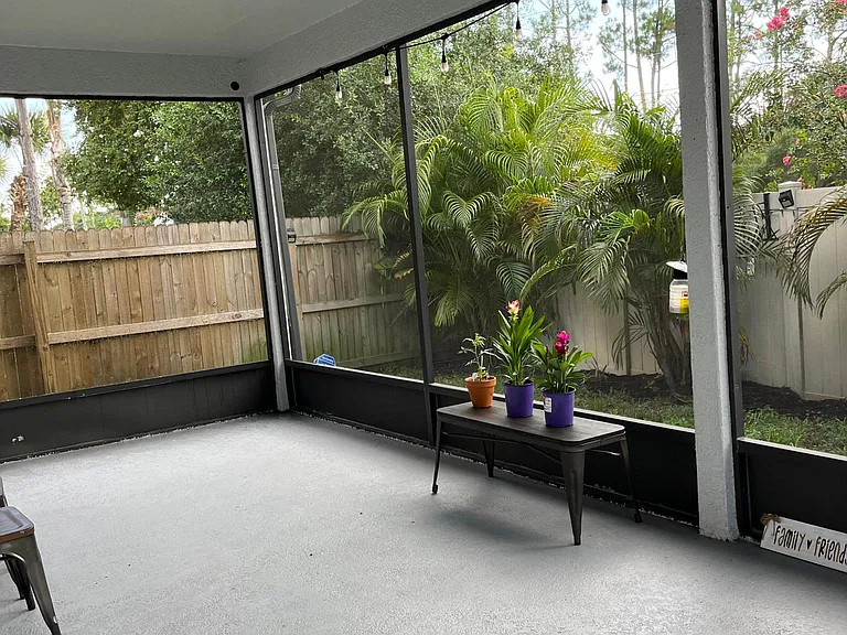 822 Marian Ct — Photo 19