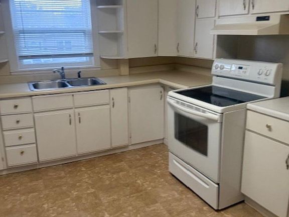 2nd image of 501 Hagemann Ave