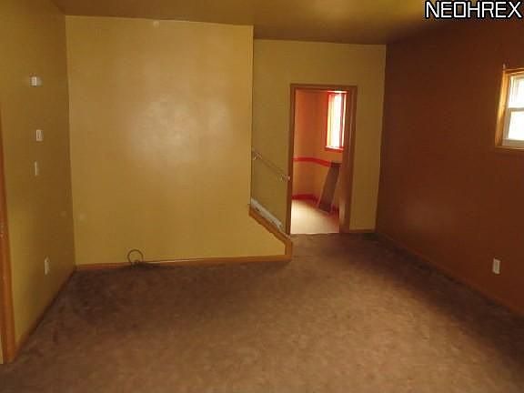 3rd image of 6807 Claasen Ave
