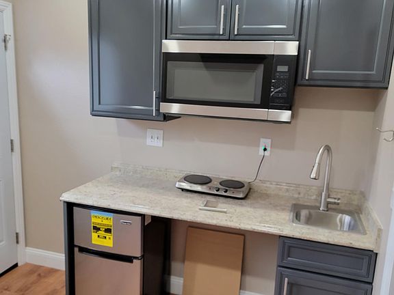 Kitchenette