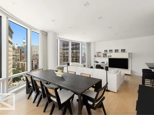 445 Lafayette Street image 4 of 14