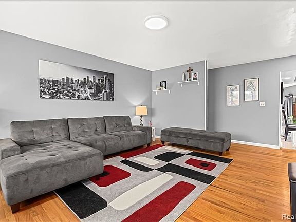 3rd image of 12326 Deming Dr