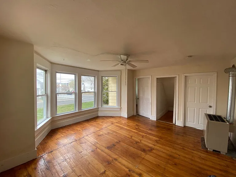 64-Grove-St (20 Forest St) — Photo 2