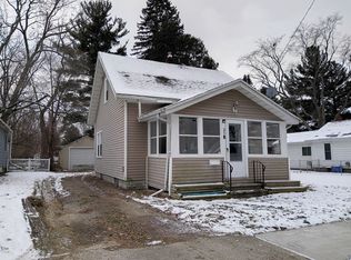 318 Paris Ave, Lansing, MI