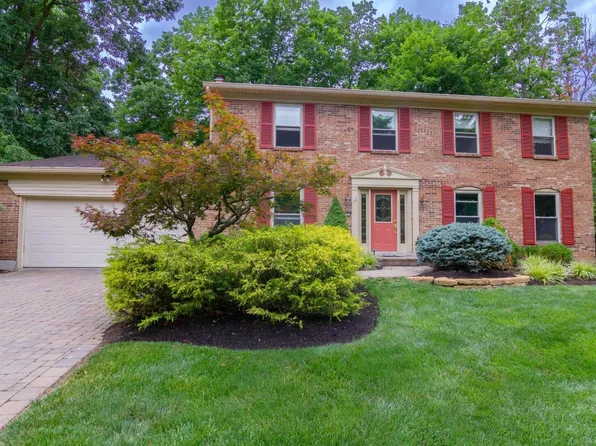 207 Wildwood Ct, Loveland, OH 45140