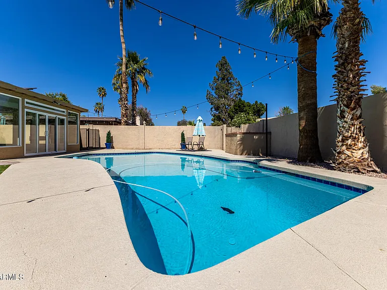 6517 S Hazelton Ln — Photo 30