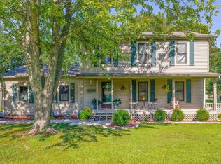 565 Eleanor Dr, Paducah, KY 42003