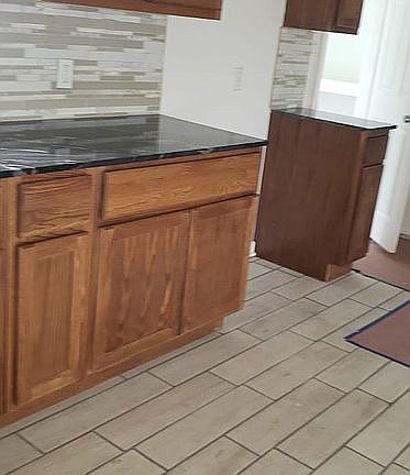 2nd image of 1022 Vernon Dr