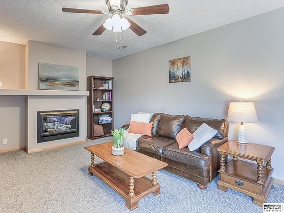 4th image of 15308 Wirt St