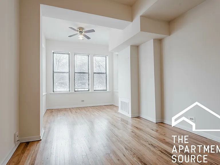 2319 N Kedzie Blvd #1F — Photo 3