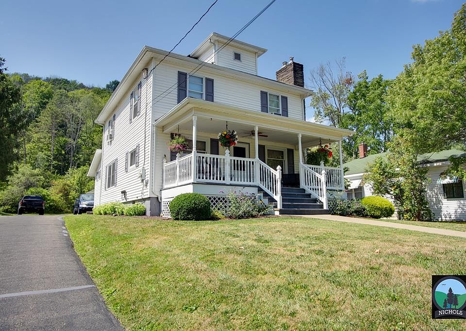 1st image of 15 Nichols St