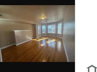 4828 W Adams St #3, Chicago, IL 60644