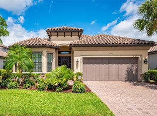 4120 Ilaria Ave, Sarasota, FL 34238