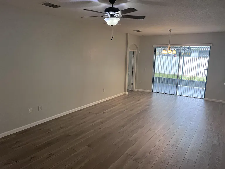 3113 Harris Park Way — Photo 7