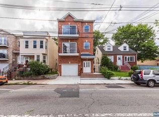 109 Palm St, Newark, NJ 07106