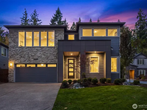 7226 NE 129th Street, Kirkland, WA 98034