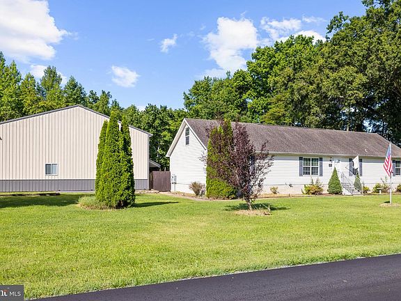 2nd image of 22845 Peaviner Rd